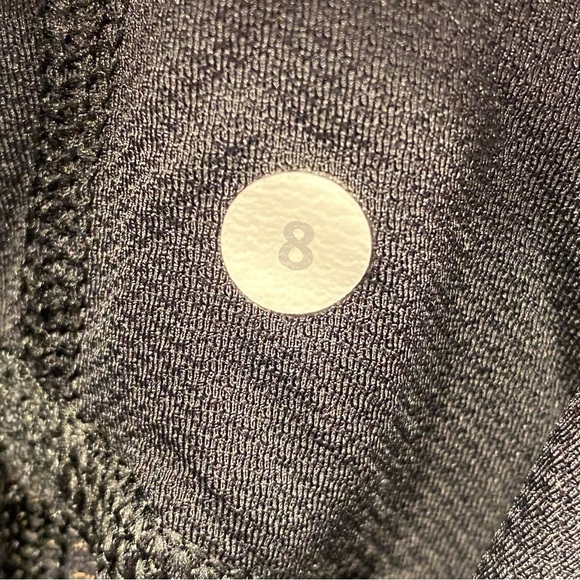 Lululemon Tank Top Cinch Tie Bottom Tank Workout Yoga Pilates Athleisure - Picture 8 of 8